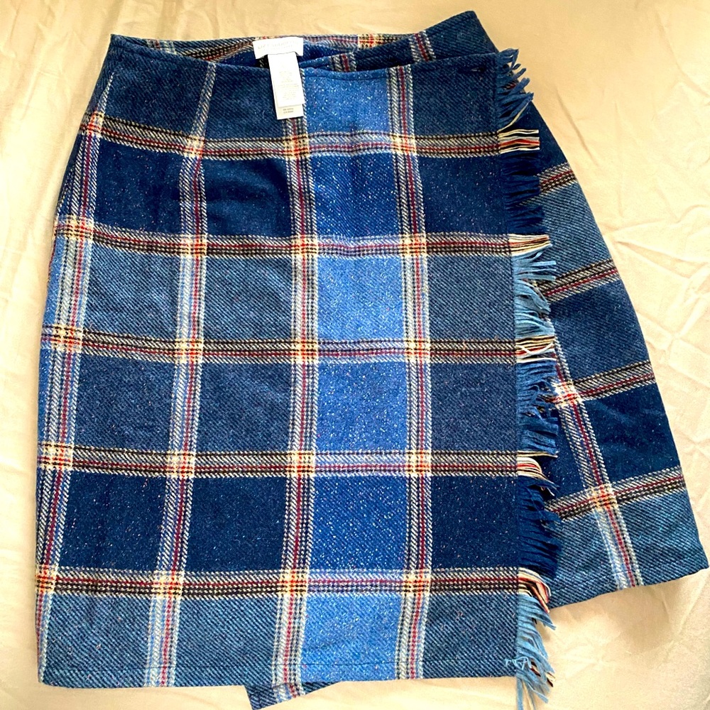Cute & warm silk & wool skirt Liz Claiborne